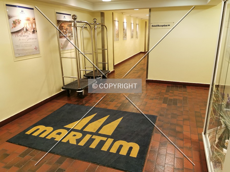 Maritim Seehotel Timmendorfer Strand by Nephilim