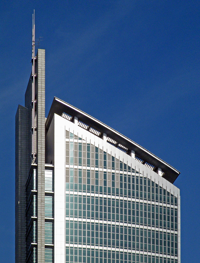SGX Centre One by Horst Kiechle