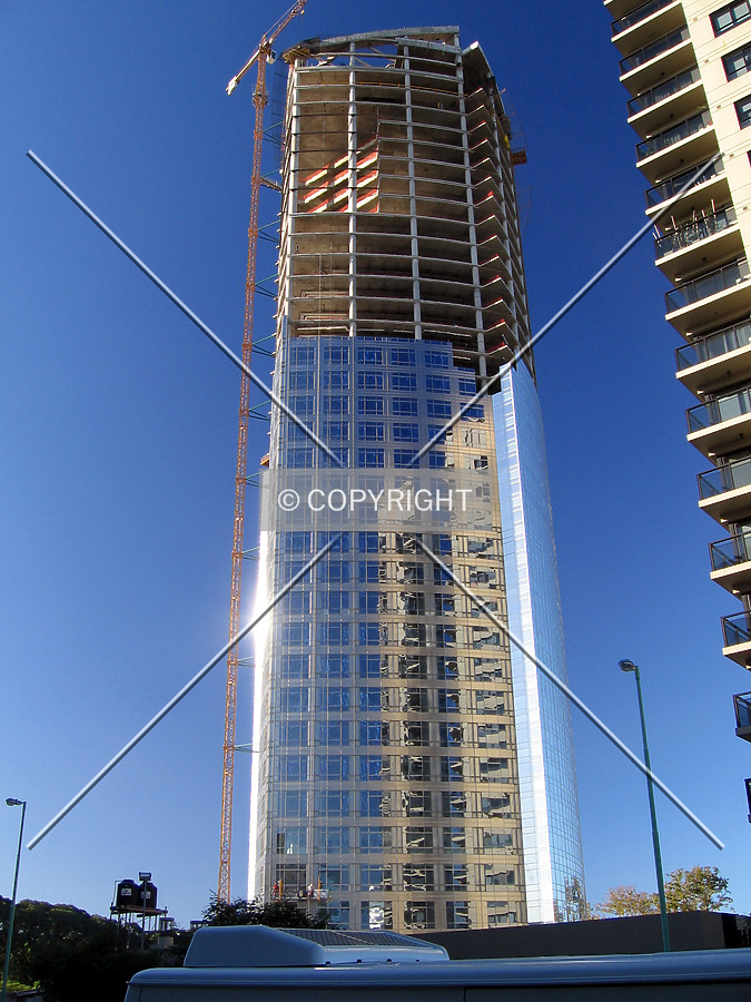 Torre Repsol YPF by Maximiliano Buono