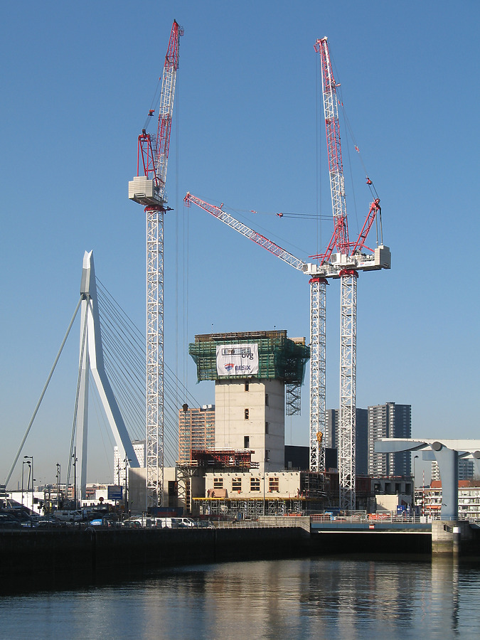 Maastoren by Michiel van Dijk