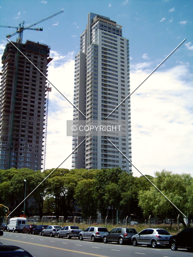 Torre del Río by Maximiliano Buono
