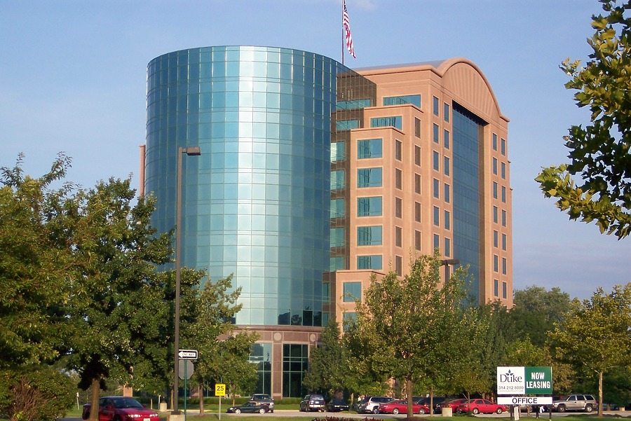 Riverport Tower by Ryan Hildebrand