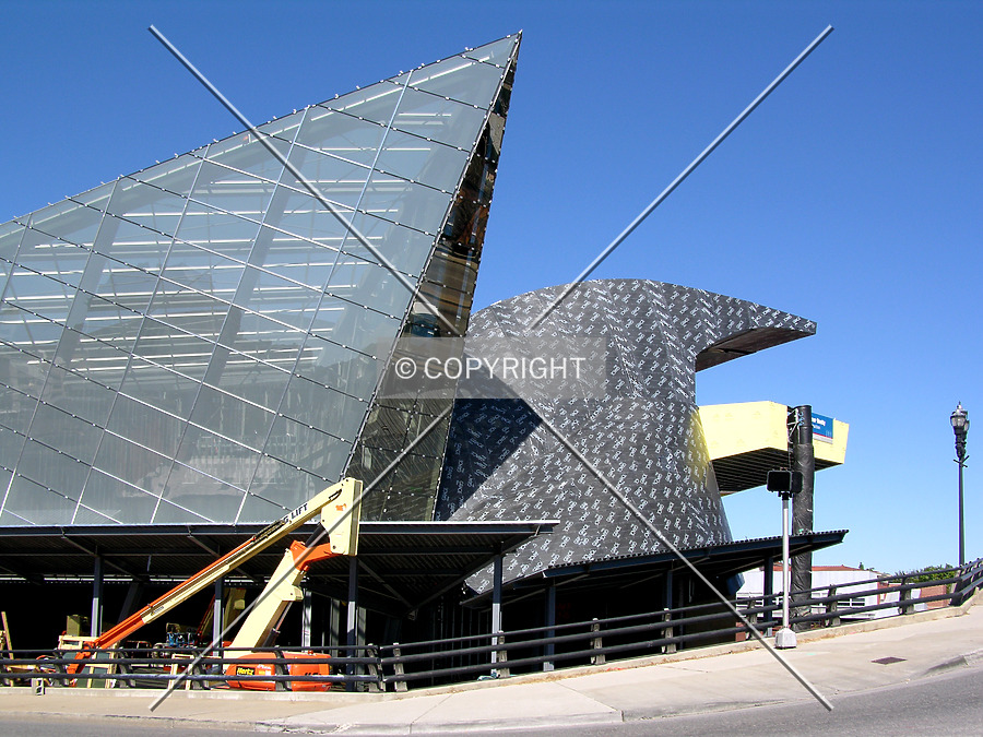 Taubman Museum of Art by Chris Patriarca