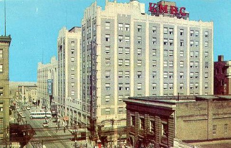 East 9 at Pickwick Plaza by Kodachrome