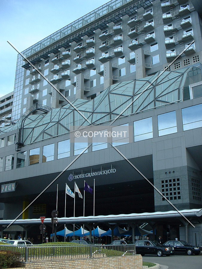 Hotel Granvia Kyoto by Andrew Stewart