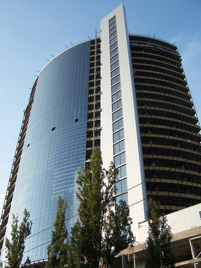 Parus Business Center by Florian Barbier