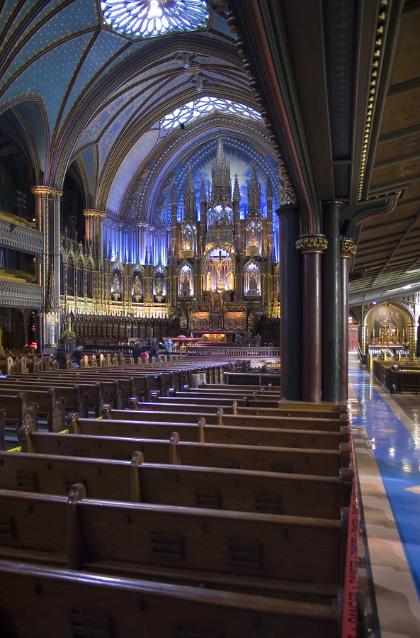 Basilique Notre-Dame-de-Montréal by Pavel Toczynski