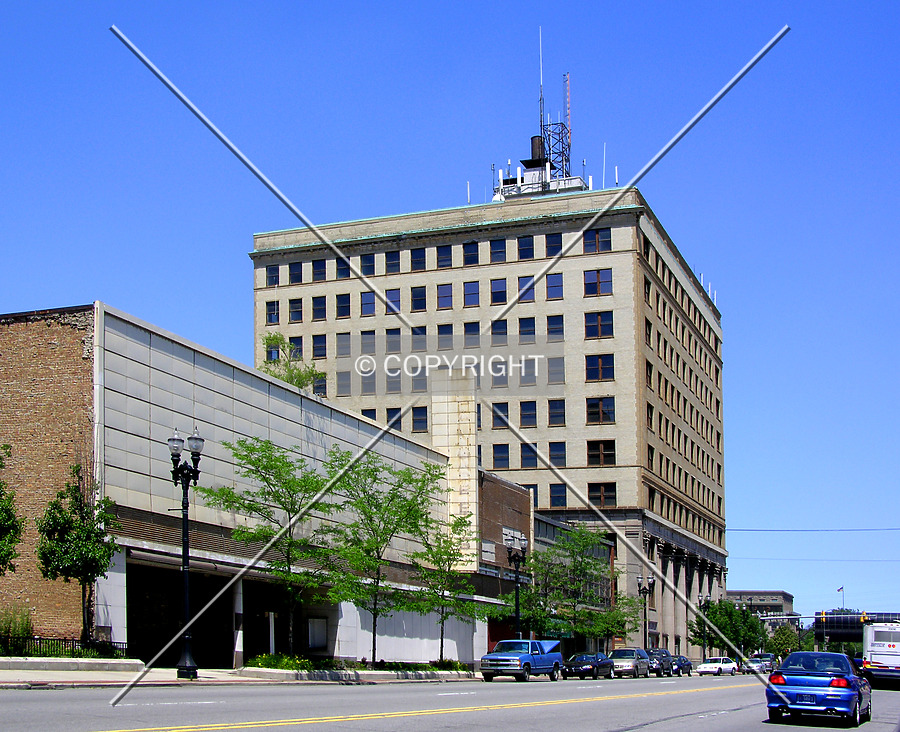 504 Broadway by Chris Patriarca