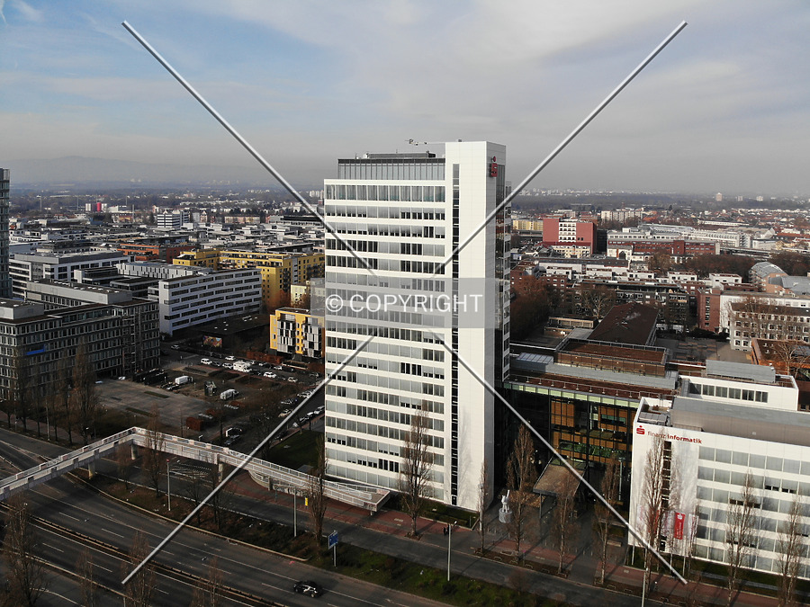 Sparkassen Informatik Hochhaus by Nephilim