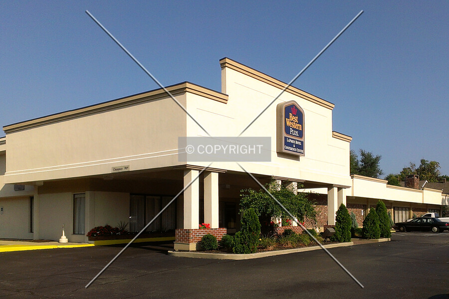 Best Western Plus La Porte Hotel & Convention Center