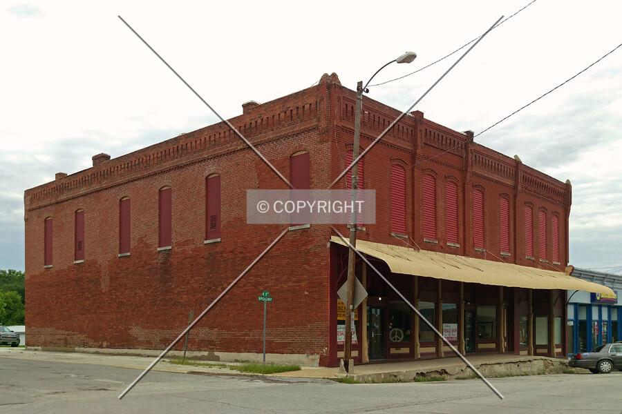 317-321 Broadway Street