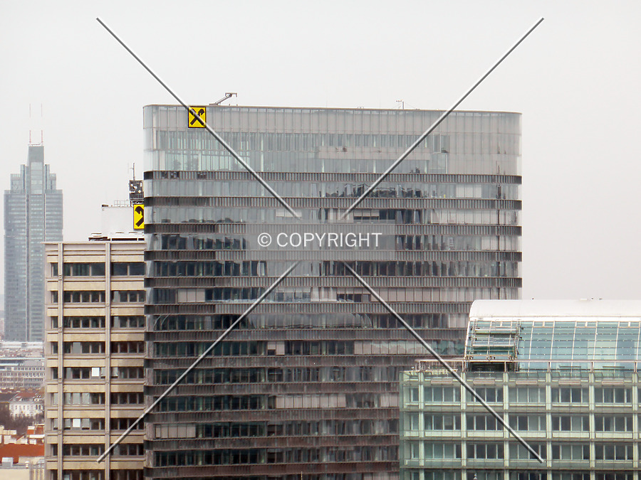 Raiffeisen-Holding Hochhaus by Nephilim