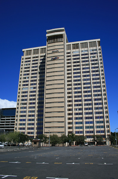 146-076-570