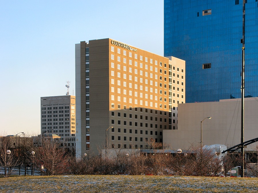 Courtyard/SpringHill Suites Indianapolis Downtown by James Peacock