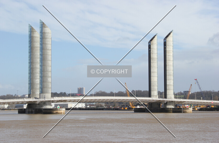 Pont Jacques Chaban-Delmas