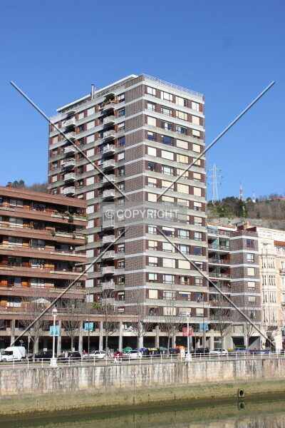 Universidades / Unibertsitateen 30