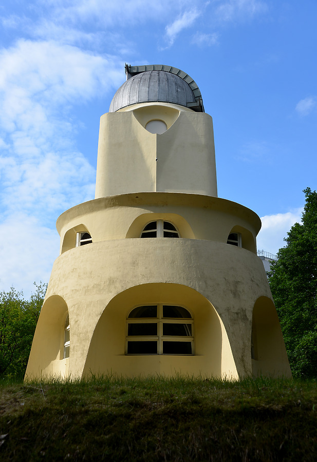 Einsteinturm by John W. Cahill