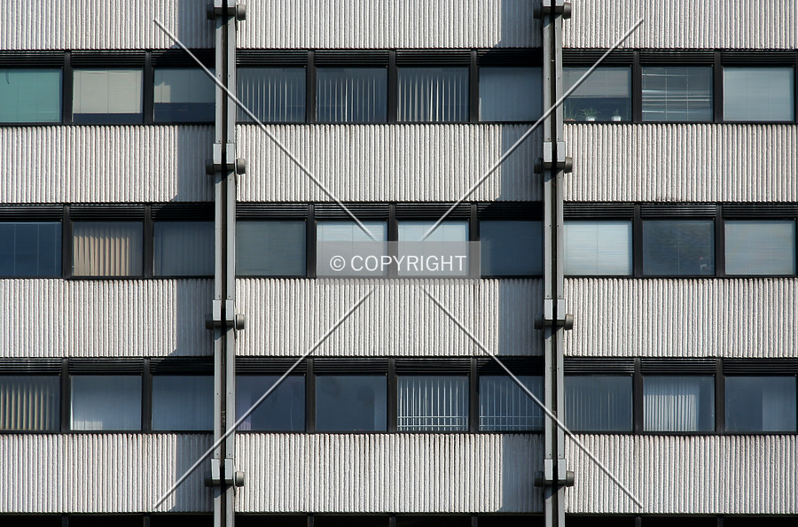 CITUB Administrative Building by Serdica