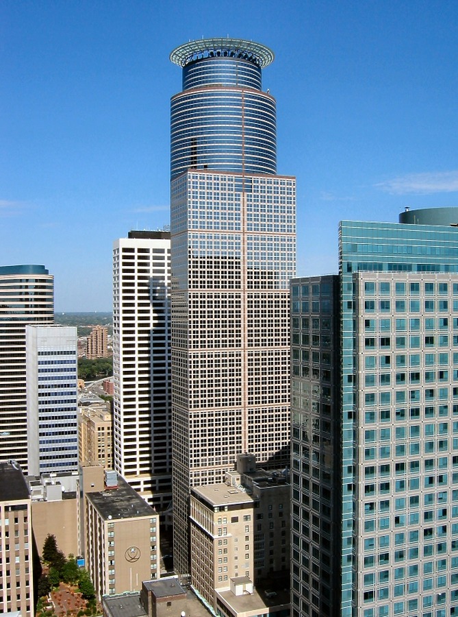 Capella Tower by James Peacock