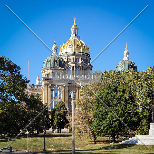 Iowa State Capitol by Ryan Hildebrand