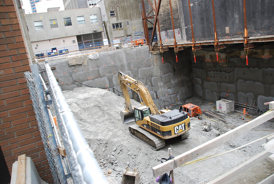 Jameson House by Huopa