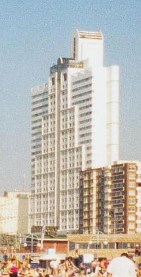 Garden Court Marine Parade by Anne Puustelli