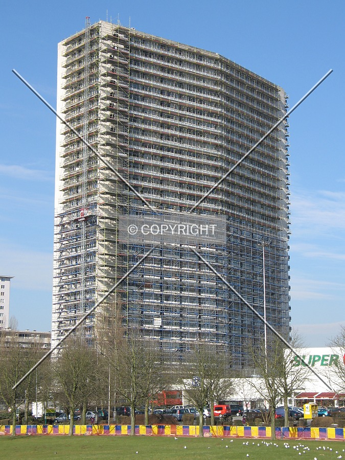 Avenue Marius Renard 27 / Marius Renardlaan 27 by Emmanuel D.