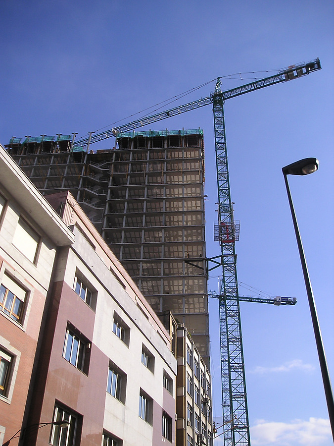 Isozaki Atea I by Mikel Allende
