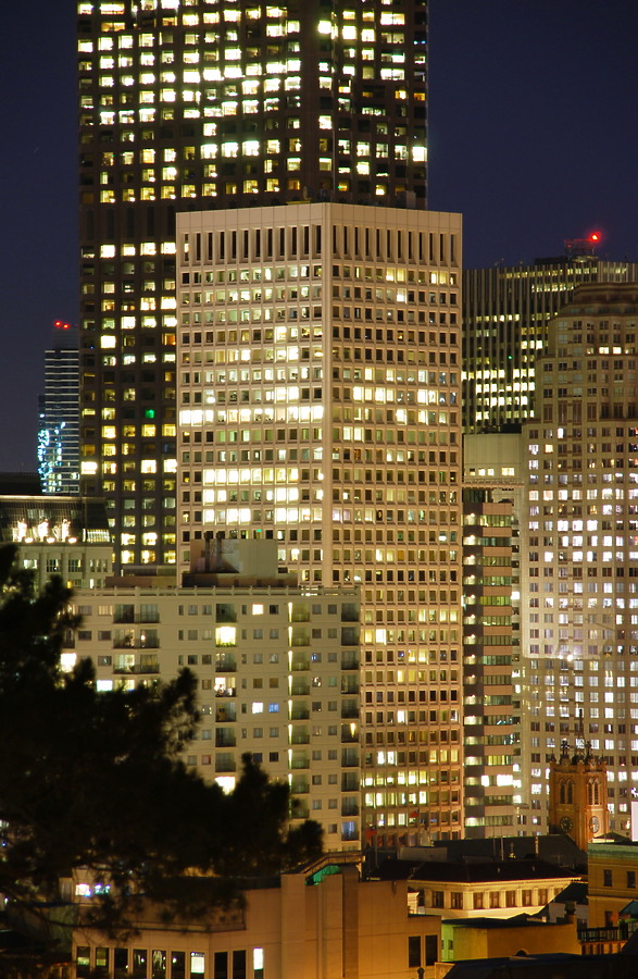 650 California Street by Huopa