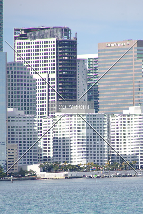 Brickell World Plaza by Nephilim