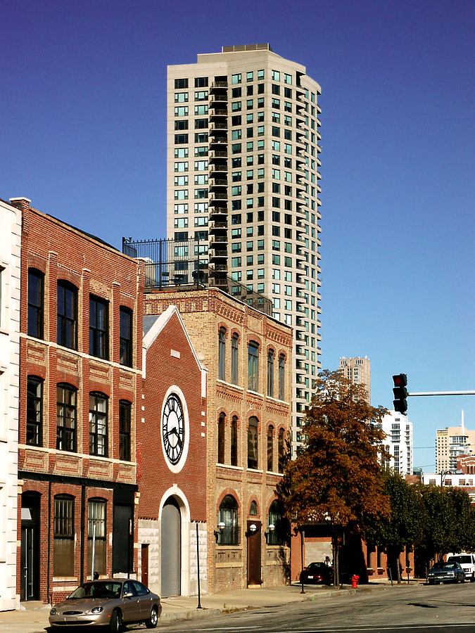 Kinzie Park Tower by Daniel Kieckhefer