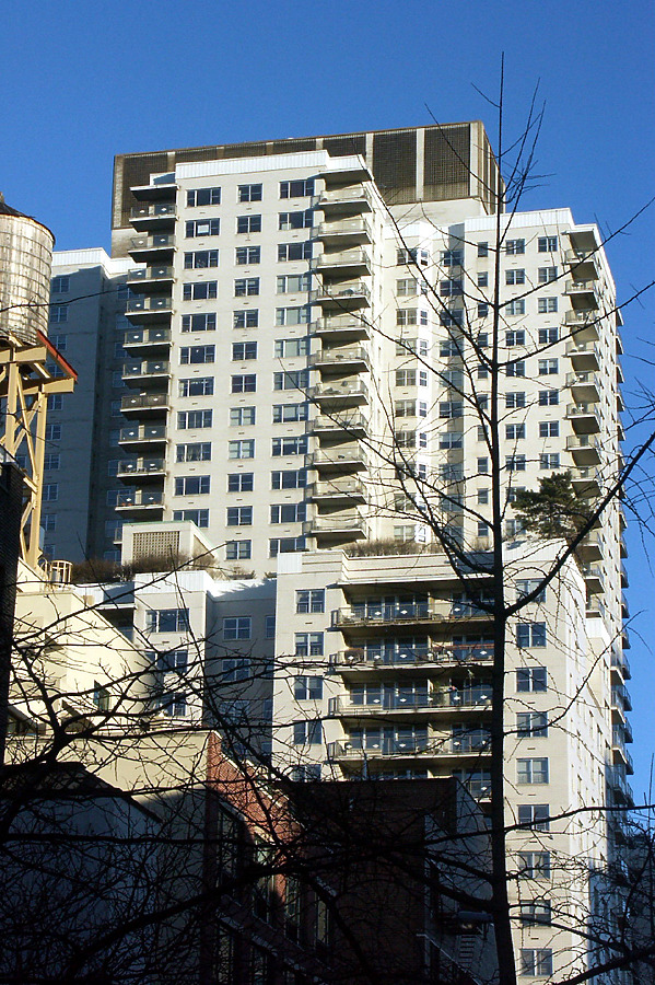 Pavilion Apartments by Nate Lindsey