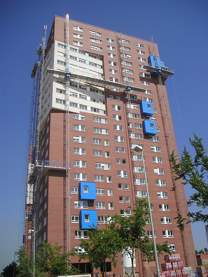 Torre IX by Mikel Allende
