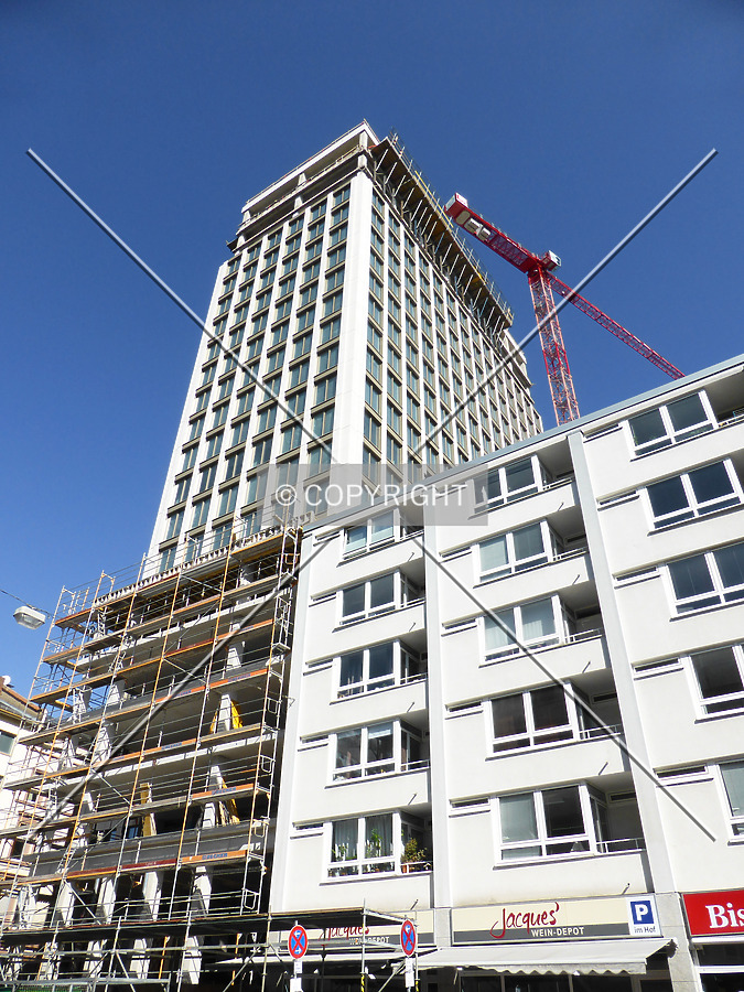 Turm Center by Nephilim