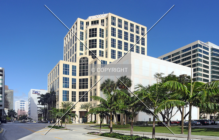 200 East Las Olas by Jorge Molina