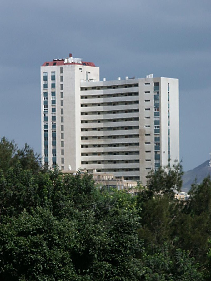 Edificio Solyvista by Huopa