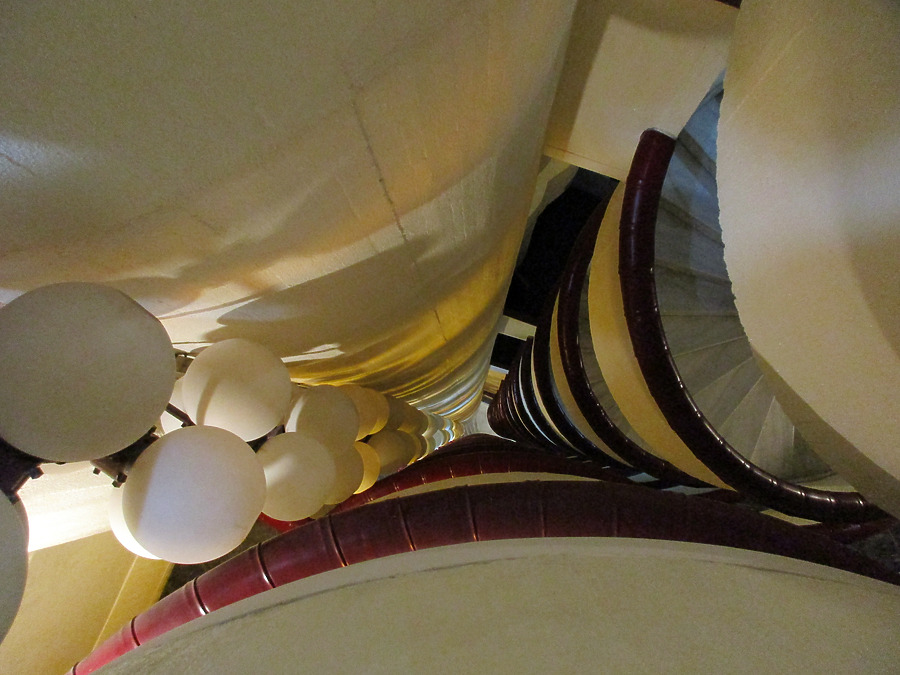 Torres Blancas by Daniel Kieckhefer