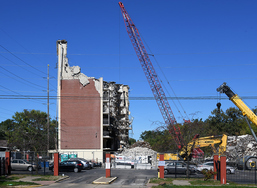 Tod by John W. Cahill