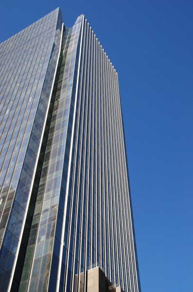 154-957-032