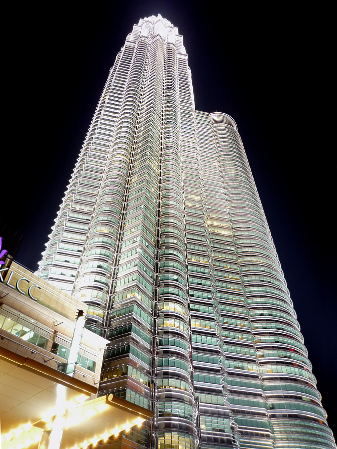 Petronas Tower 1 by Wilson Ling
