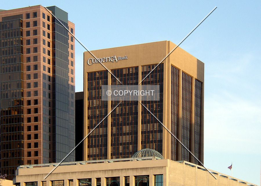 600 B Street by Chris Patriarca