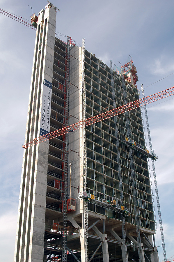 Hesperia Tower by David Guija