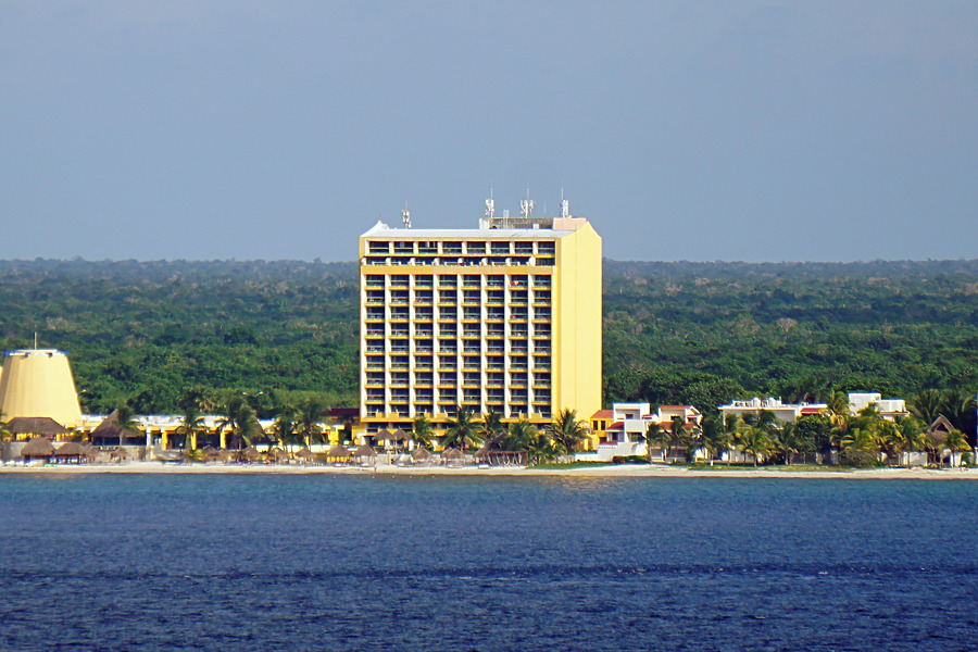 Meliá Cozumel Tower Photo 155-273-651 - Stock Image - SKYDB