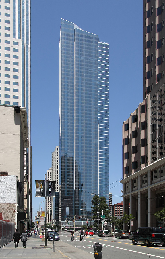 Millennium Tower by Michiel van Dijk