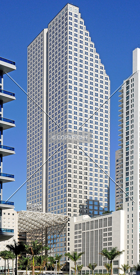Southeast Financial Center by Jorge Molina