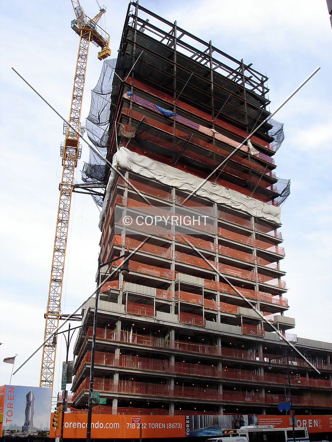 Toren by Royce Douglas