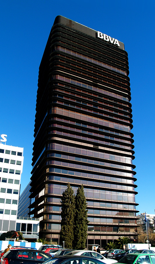 Banco de Bilbao by Cesar Serrano