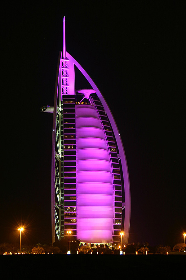 Burj Al Arab by Michiel van Dijk