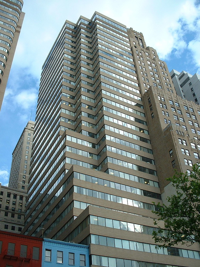 45 Broadway Atrium by Paul Cucuzza