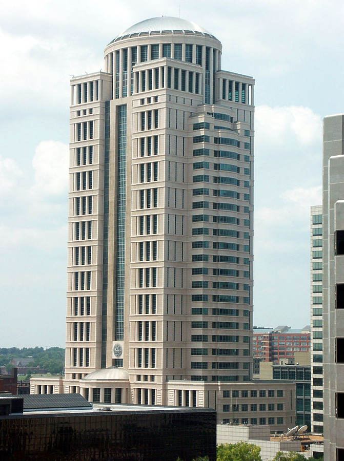 Thomas F. Eagleton United States Courthouse by Nate Lindsey